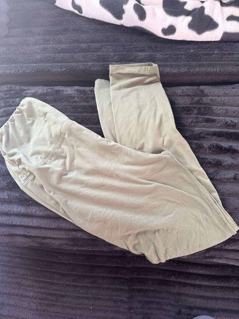 Stretchy Olive Green Leggings